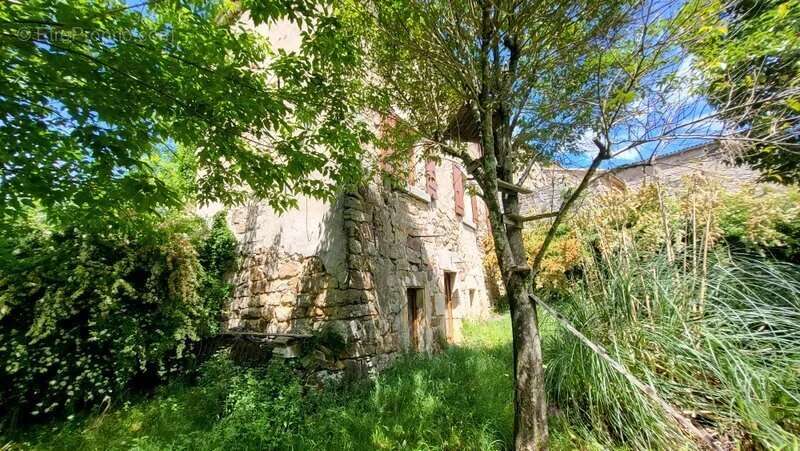 Maison à LES ASSIONS