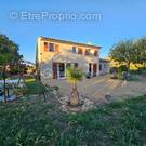 Maison à LA GARDE-FREINET