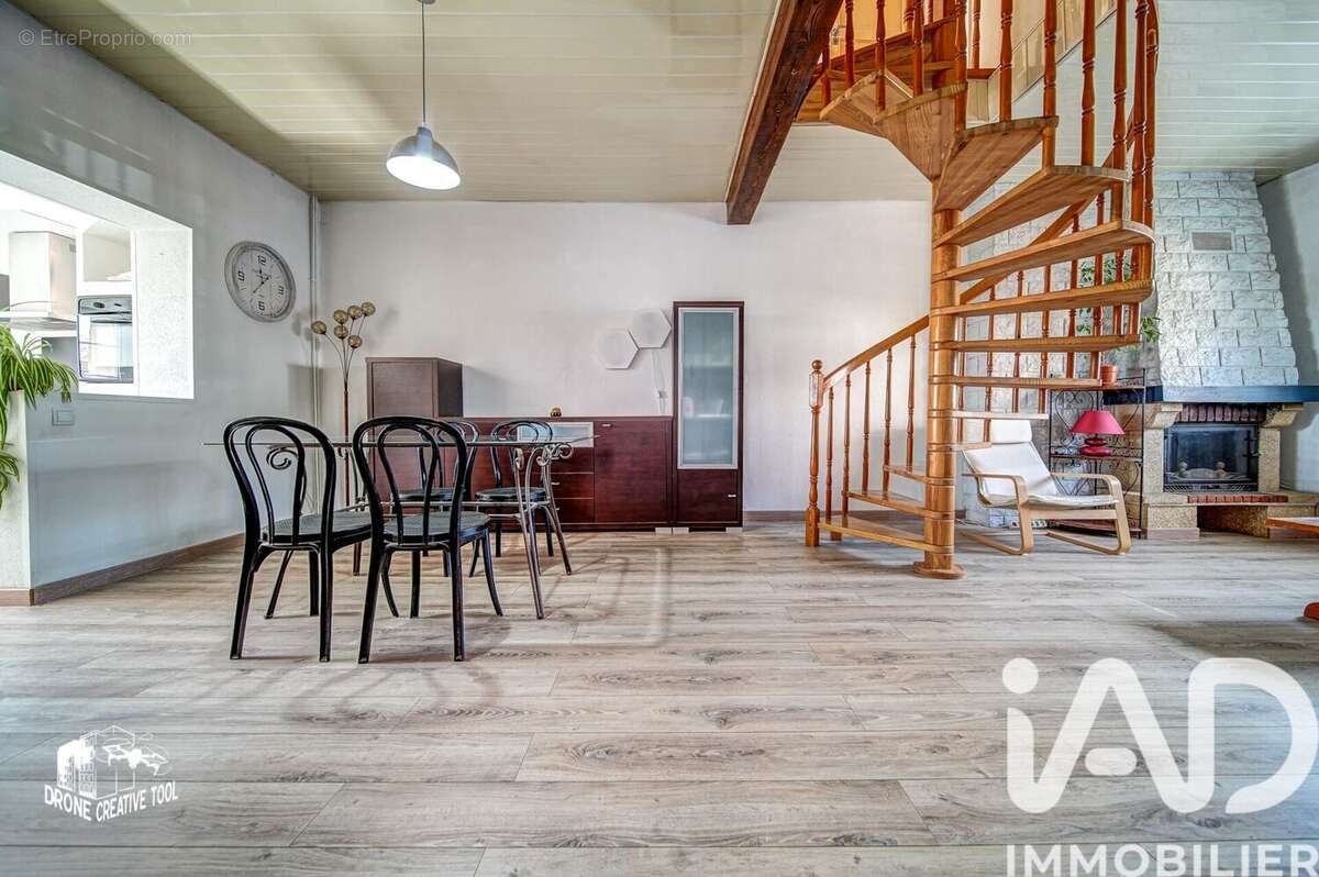 Photo 2 - Maison à CREHANGE