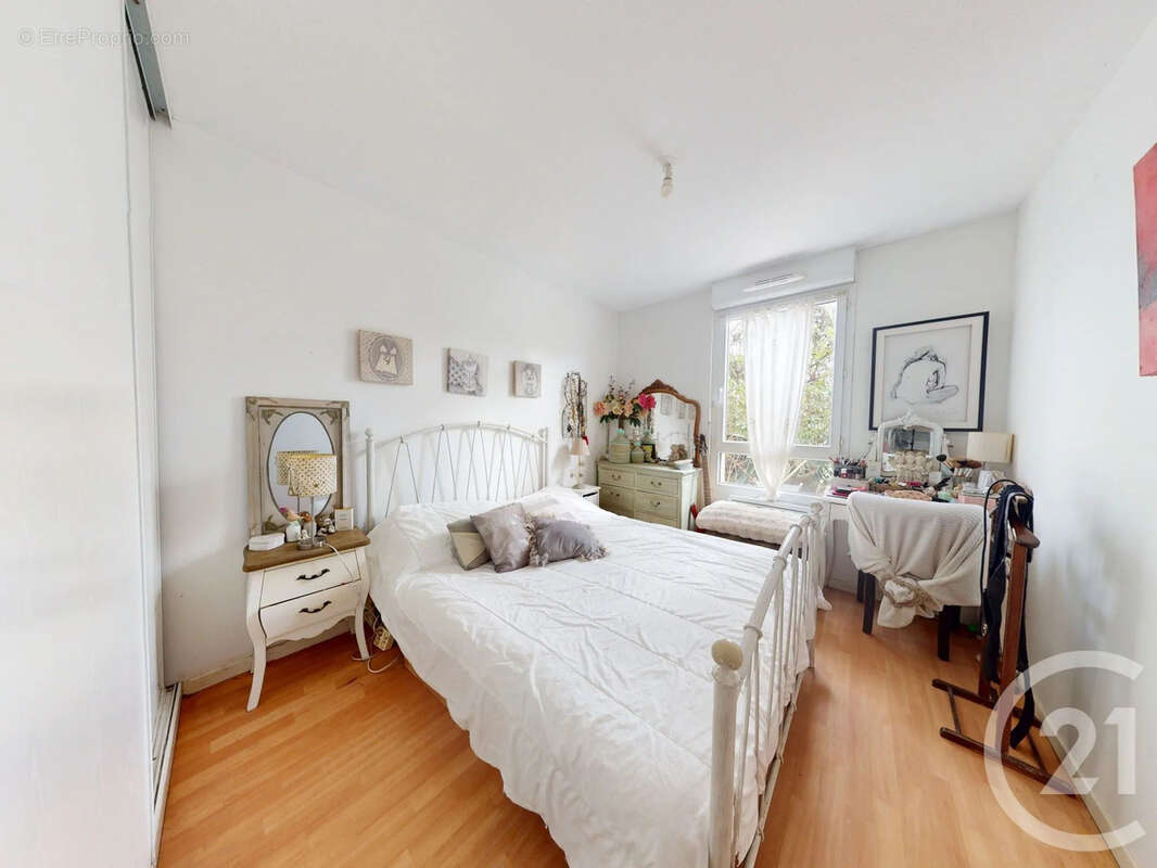 Appartement à LA SALVETAT-SAINT-GILLES