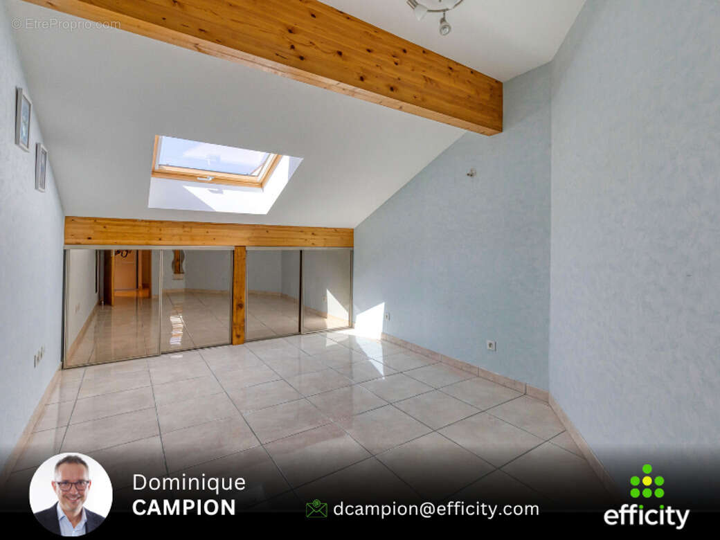Maison 182 m² à Vif  - photo 13