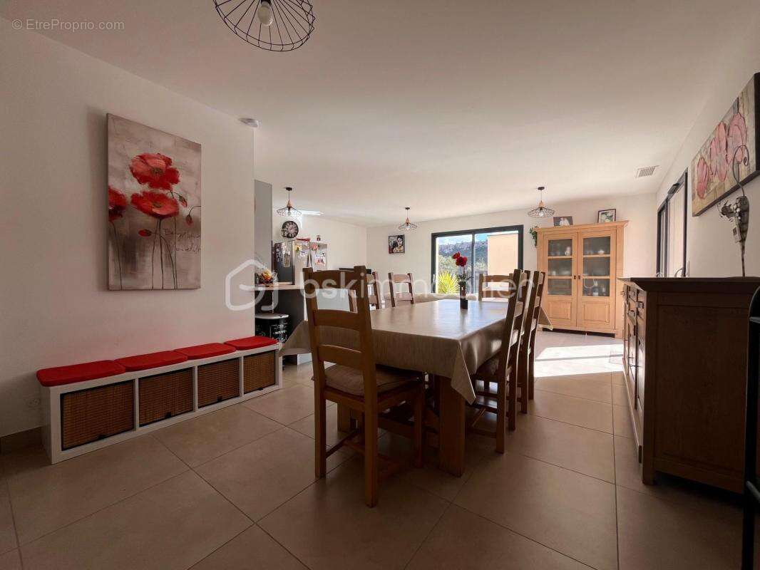 Maison à CAZEDARNES