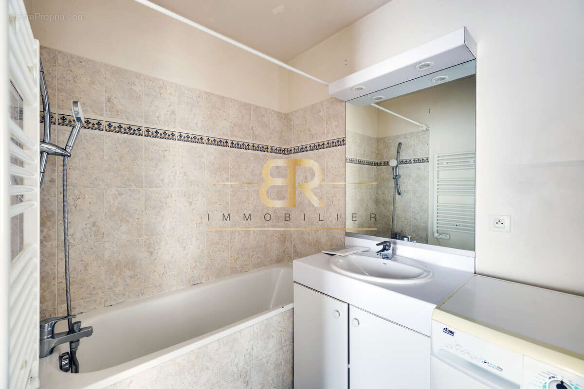 Appartement à CHATILLON