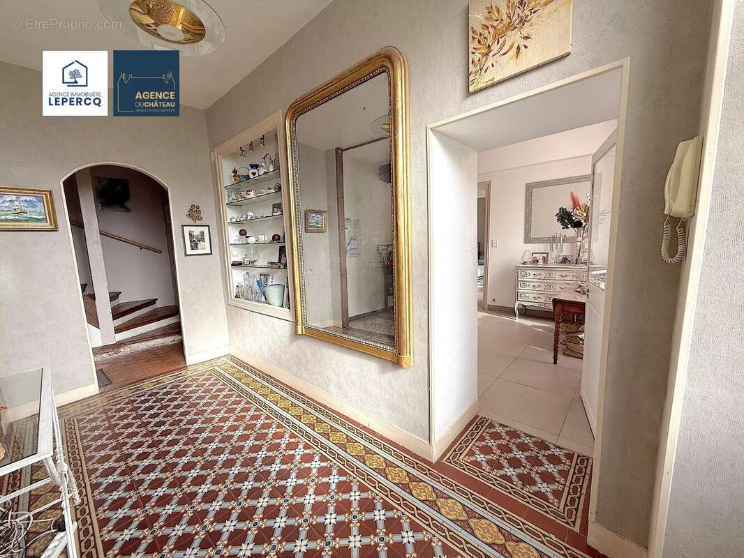 Maison à NANTEUIL-LE-HAUDOUIN