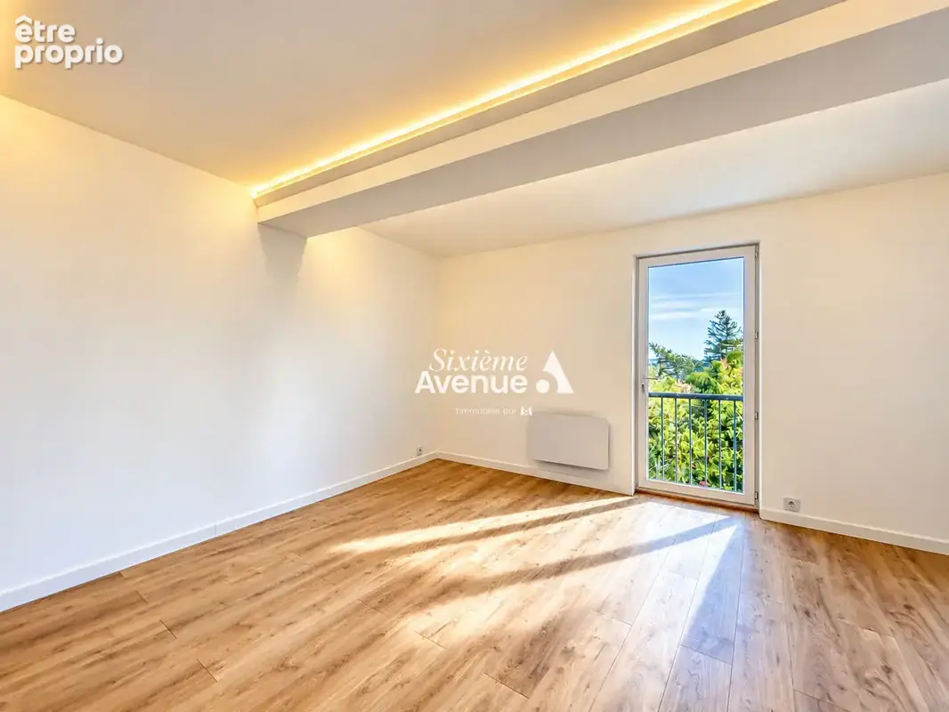 A vendre Appartement 3 pièces en duplex - 61 m²  - Grasse - photo 2