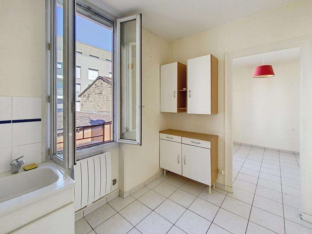 Appartement T2 baigné de lumière - photo 4