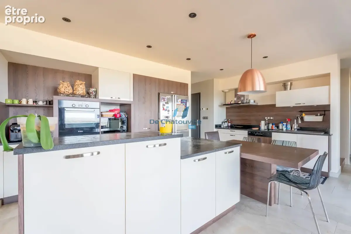 Maison contemporaine d'exception à Saint-Jean-des-Vignes (240 m2) - photo 5