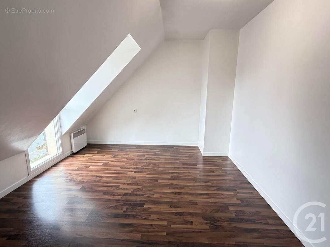 Maison à BOUCHEMAINE