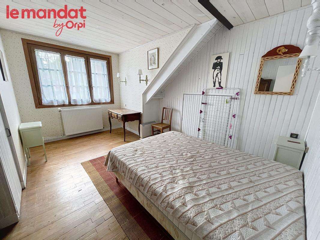 Maison à HARDRICOURT