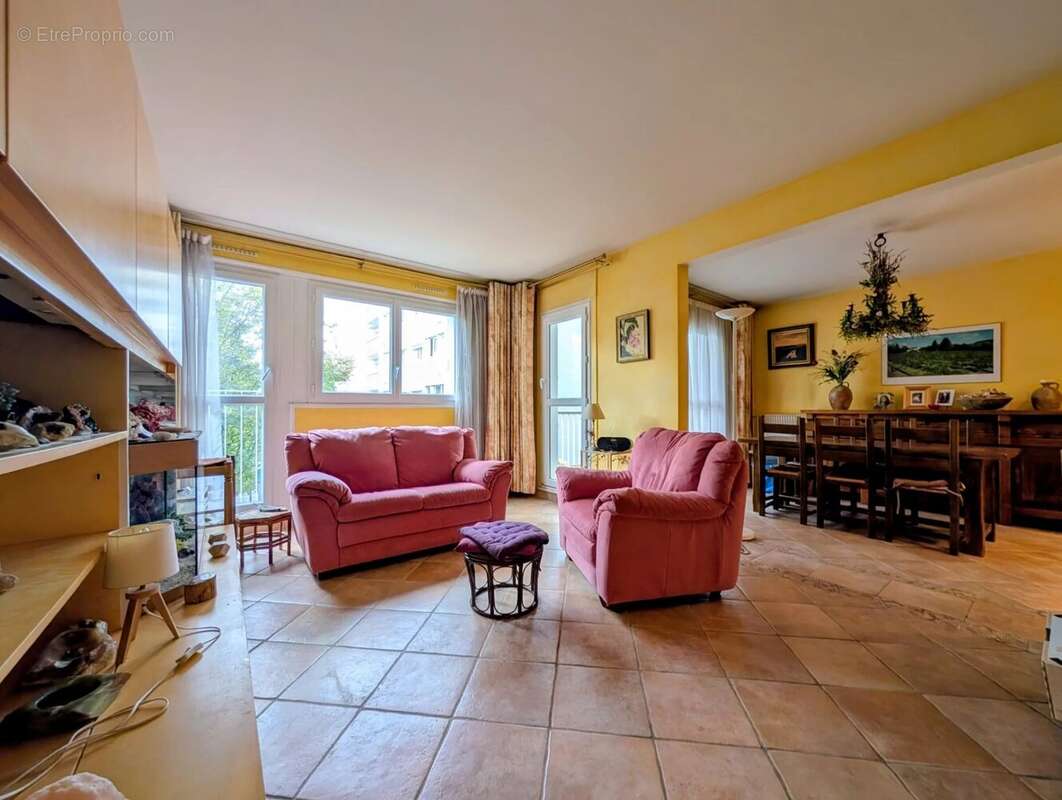 Appartement à PLAISIR