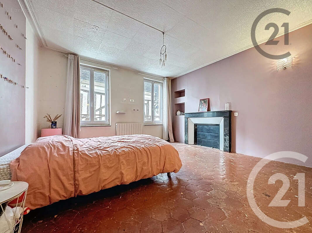 Maison à DONNEMARIE-DONTILLY