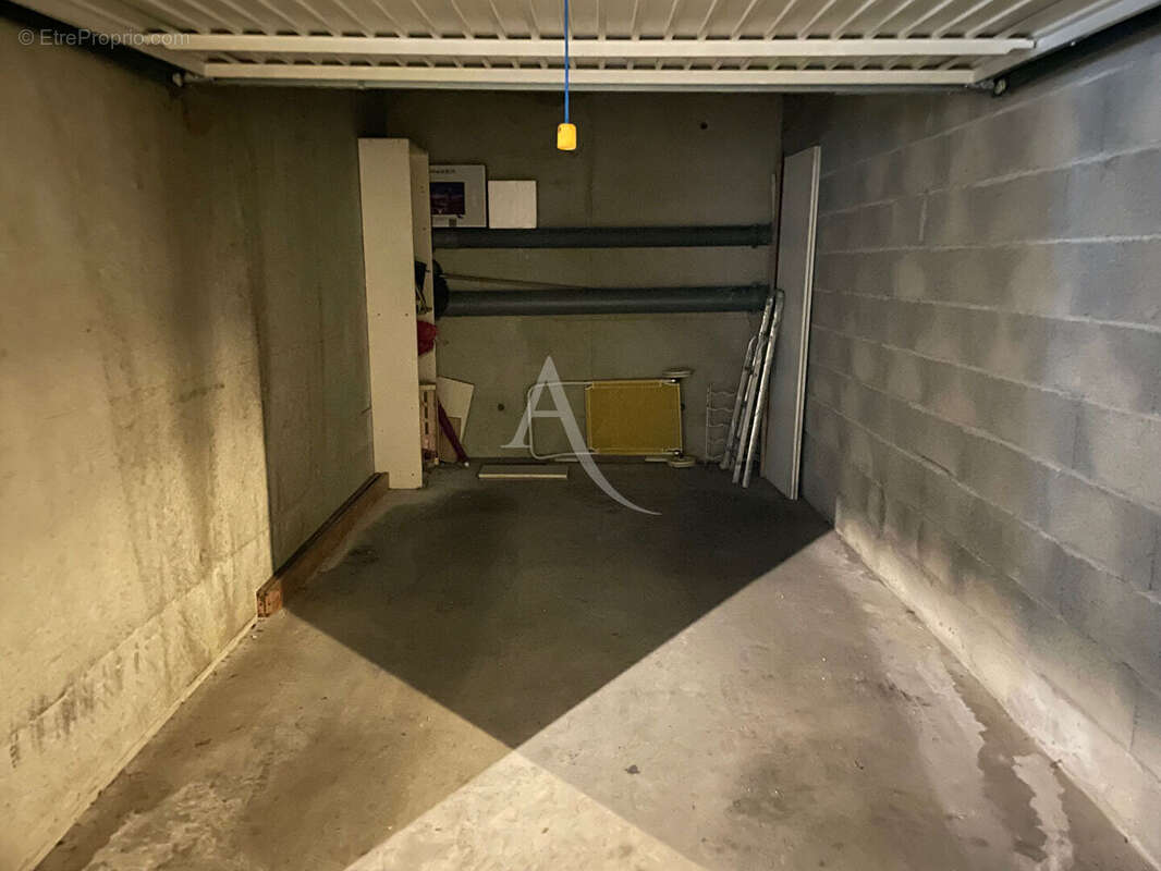 Parking à LA GRANDE-MOTTE