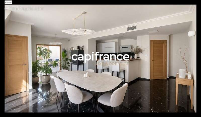 Appartement à LE PLESSIS-ROBINSON