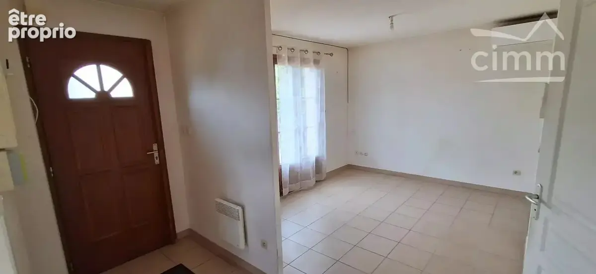 A Vendre, BLOIS VIENNE – Maison 2 / 3 chambres avec cour privative et climatisation - photo 6