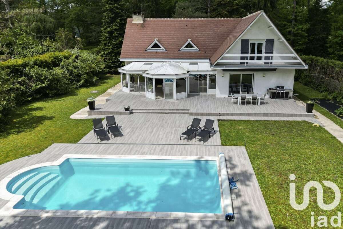 Photo 2 - Maison à LAMORLAYE