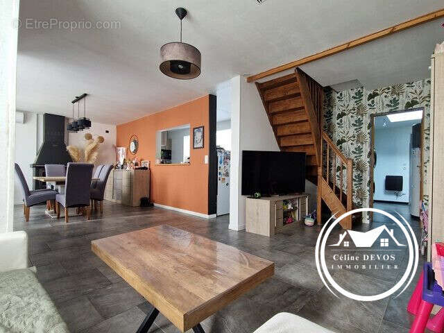 Maison 110 m² à Saint-Pierre-Brouck  - photo 2