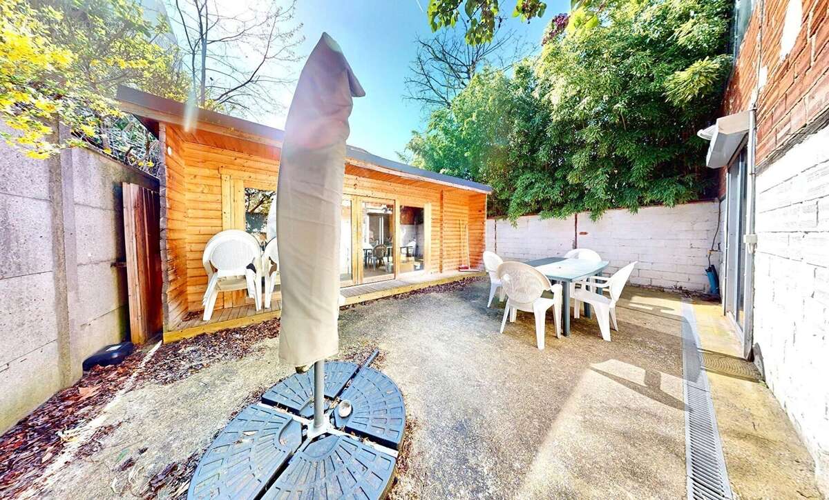 Commerce à LA GARENNE-COLOMBES