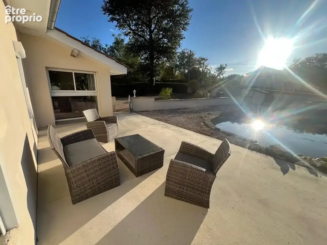 Maison 7 pièces 135 m² à vendre à Montceaux (01090) - photo 3
