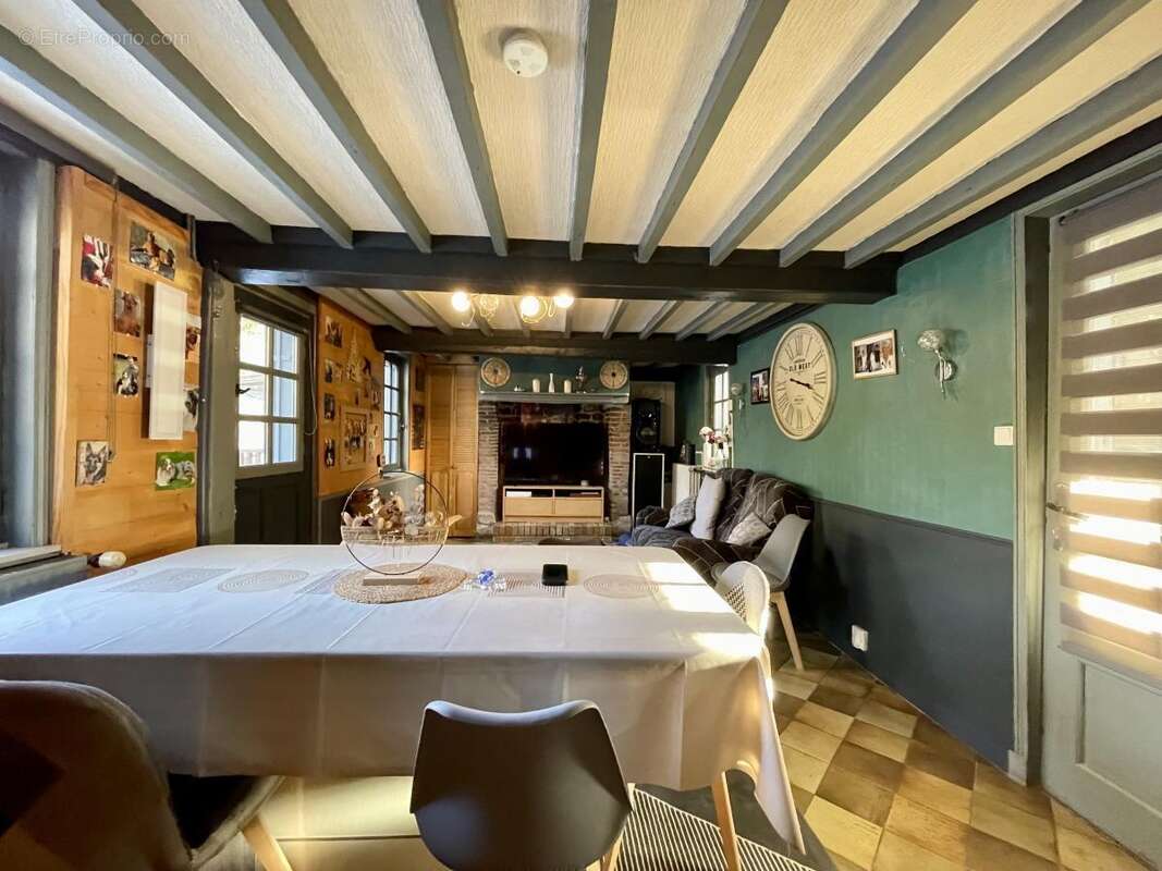 Maison à CAMBREMER