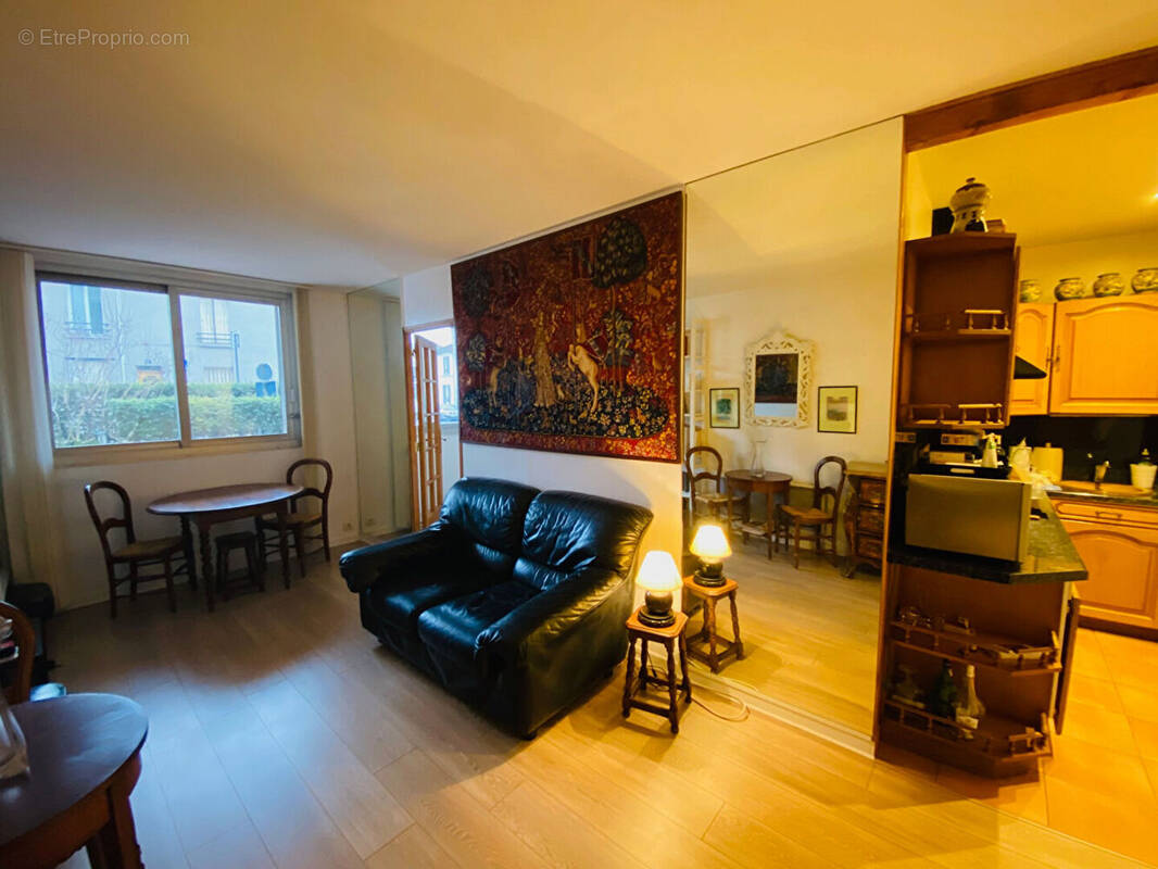 Appartement à NOGENT-SUR-MARNE