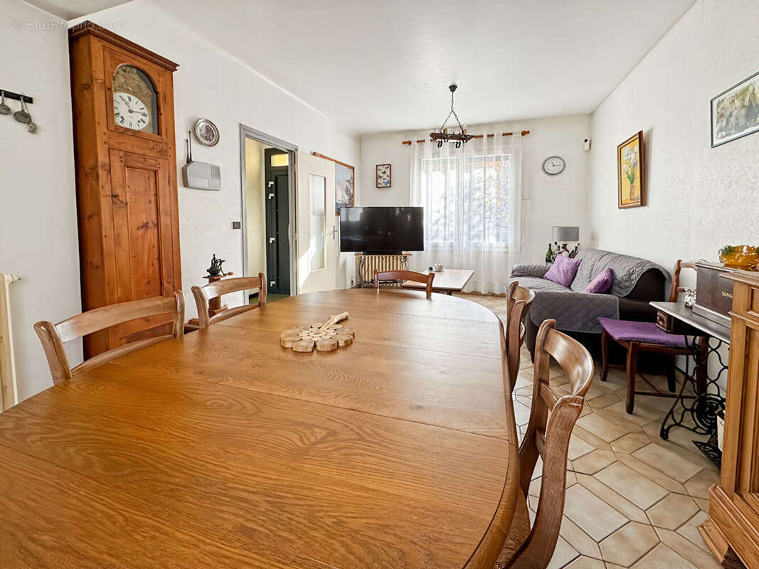 Maison à MONTREUIL