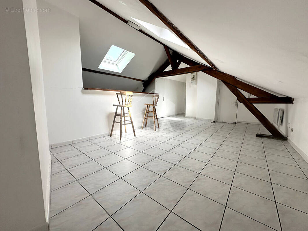 Appartement à MONTEREAU-FAULT-YONNE