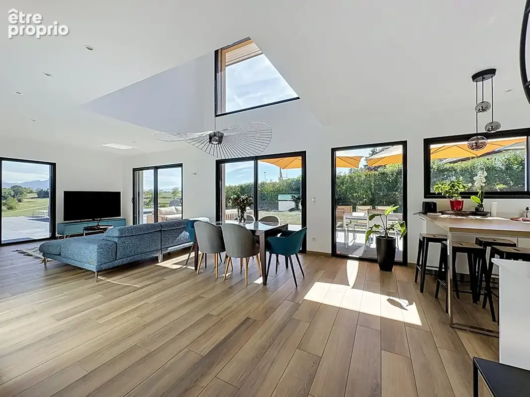 Villa contemporaine de 2019 - Cadre campagne avec vue panoramique sur les montagnes. - photo 2