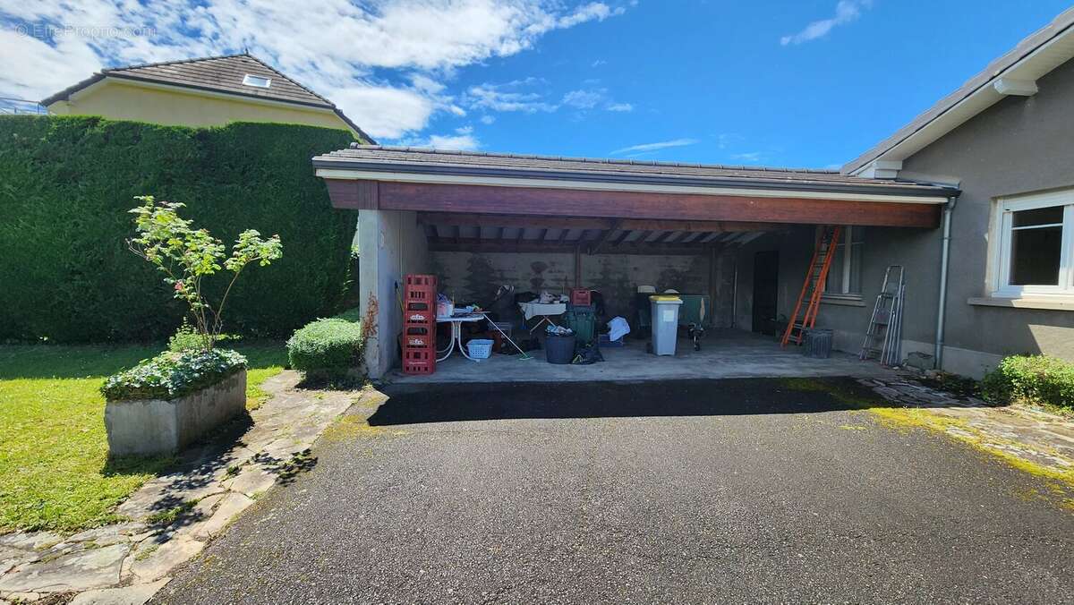 Maison à BENEJACQ