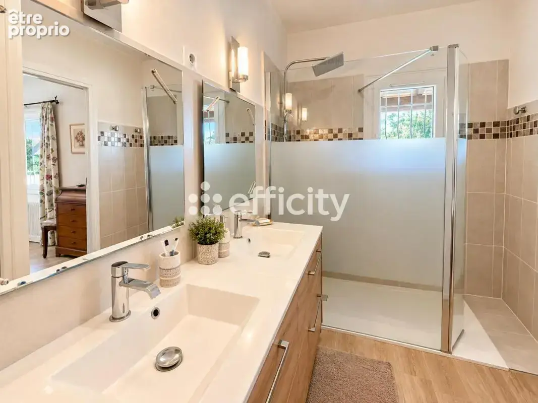 Maison 7 pièces 171 m² à vendre à Lagorce (33230) - photo 9