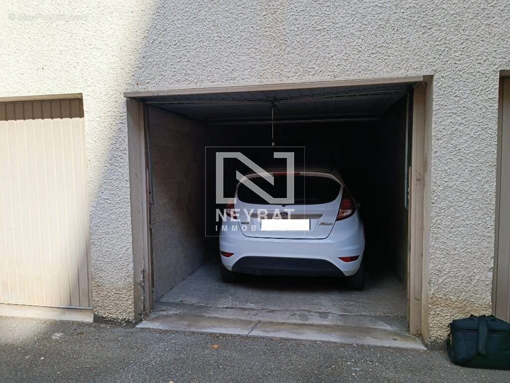 Appartement type 3 65.27 m2 avec cave et 2 garages VENDUS LOUES - photo 10