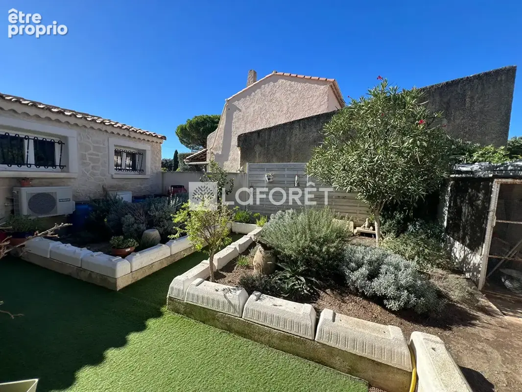Maison Saint Mitre Les Remparts T4 garage - photo 6