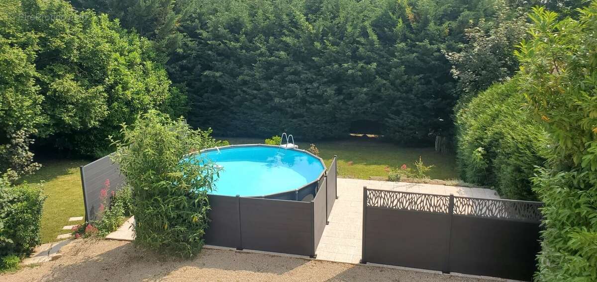 Maison à BISSEY-SOUS-CRUCHAUD