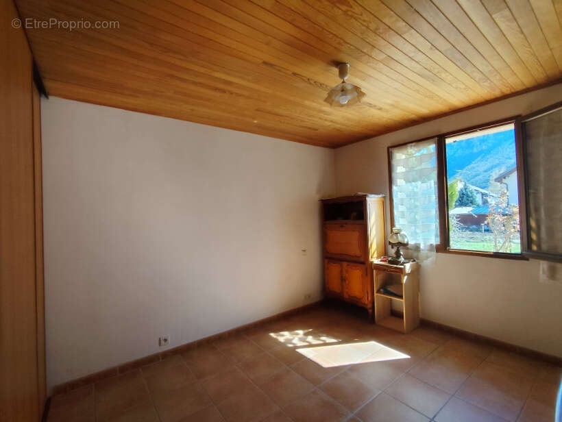 Maison à L'ARGENTIERE-LA-BESSEE