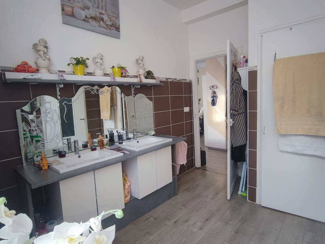 Maison à LA REDORTE