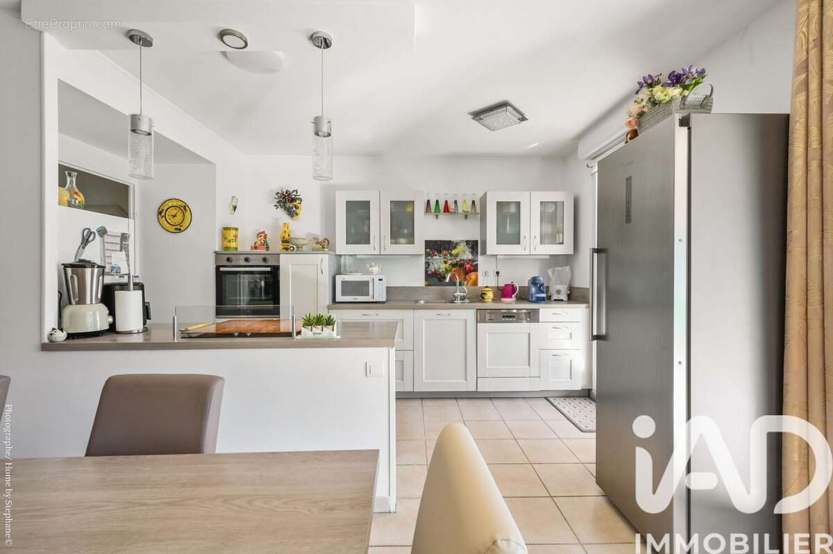 Photo 3 - Appartement à MARSEILLE-9E