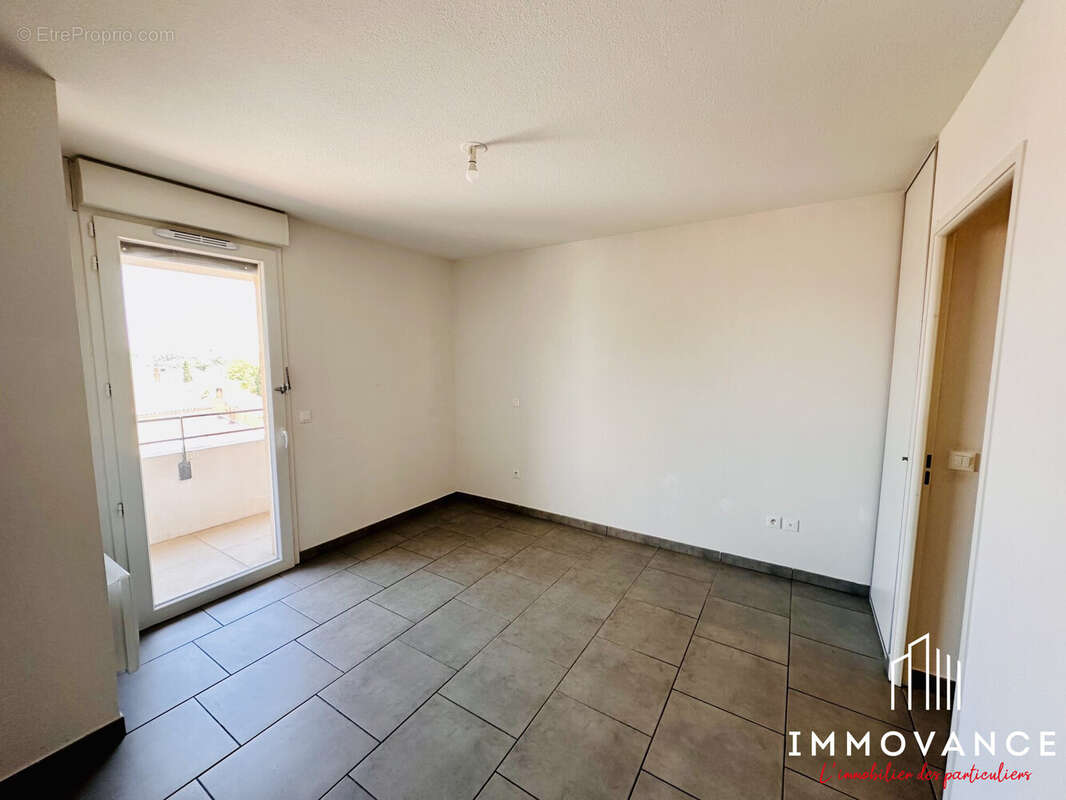 Appartement à LATTES