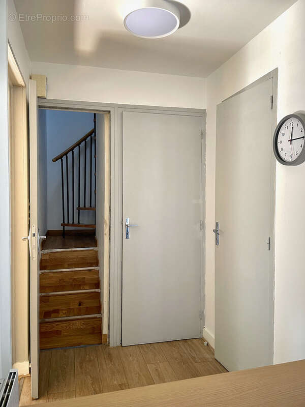 Appartement duplex 2 pièces - Conches centre - photo 5