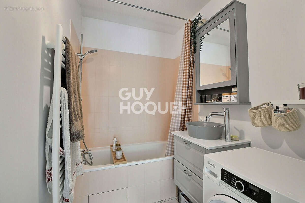 Appartement à VILLEURBANNE