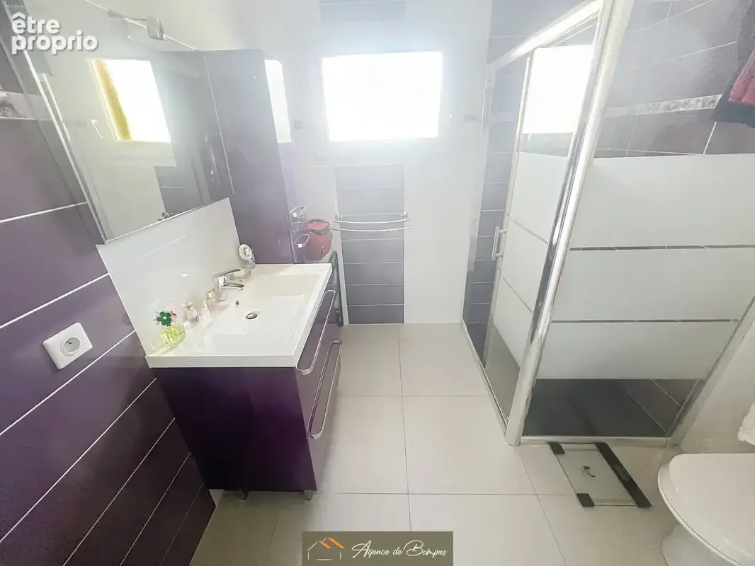 Secteur residentiel - villa 3 faces 127 m2 hbts  sur 600 m2 de terrain  - - photo 12