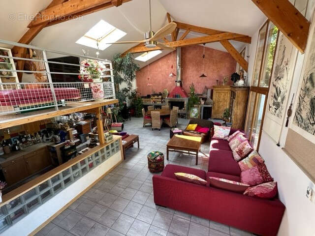 Maison à BURES-SUR-YVETTE