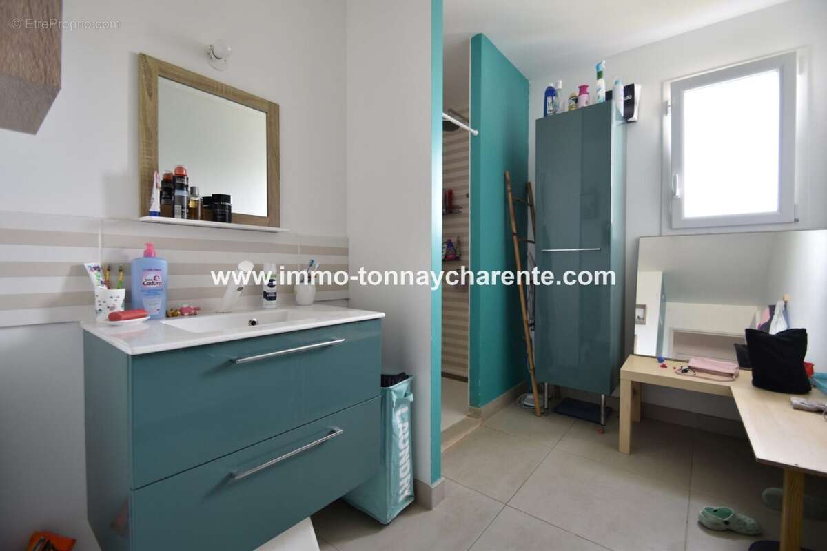 Maison à TONNAY-CHARENTE