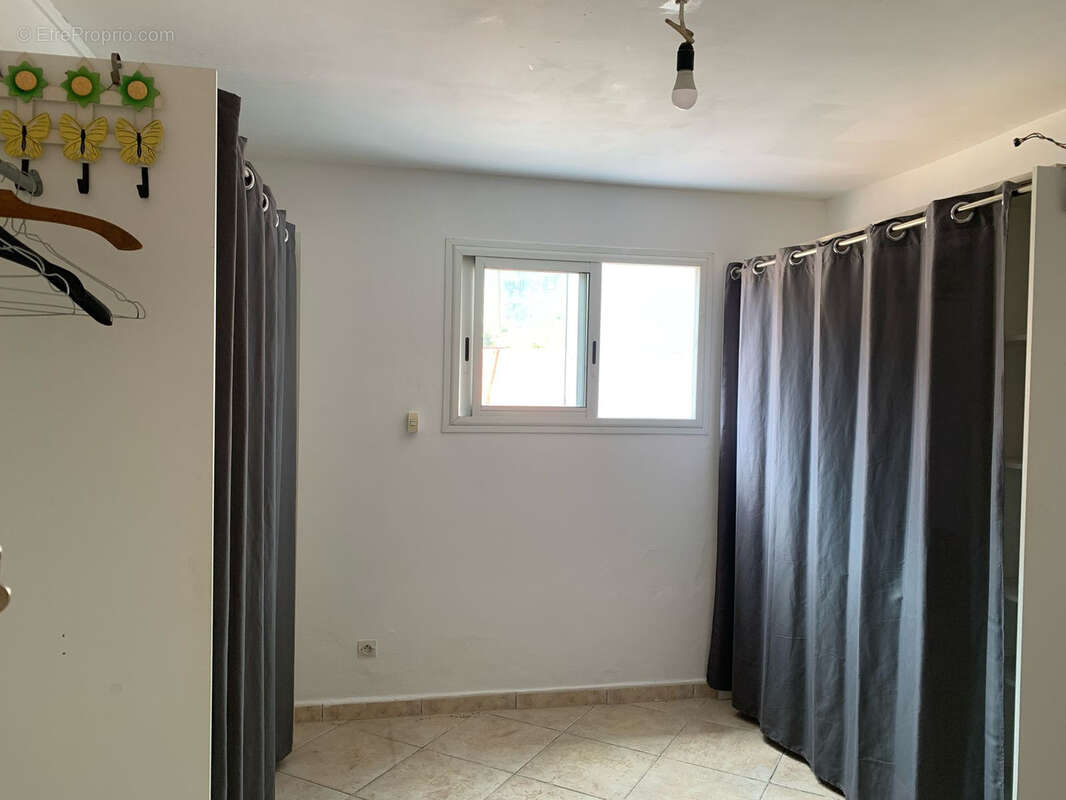 Appartement à SAINT-DENIS