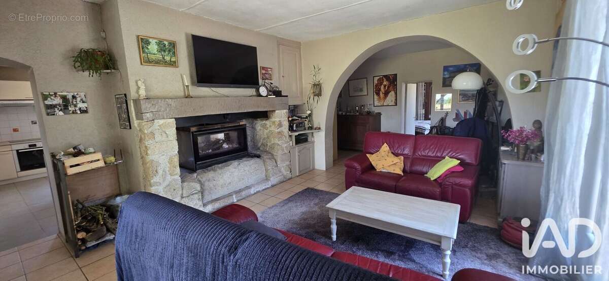 Maison 220 m² à Caudecoste  - photo 3