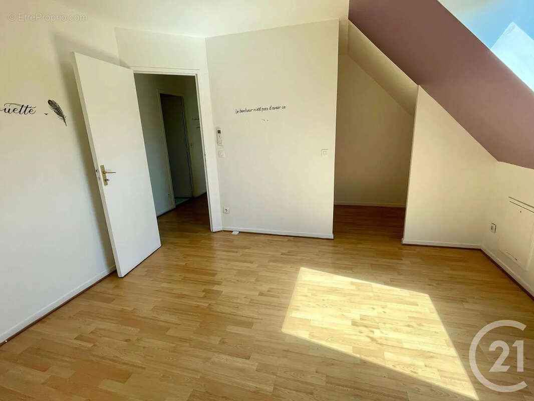 Maison 105 m² à Othis  - photo 9