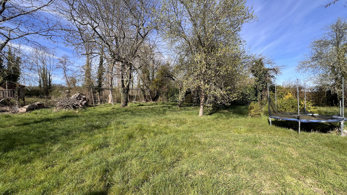 Maison à MONTEREAU-FAULT-YONNE