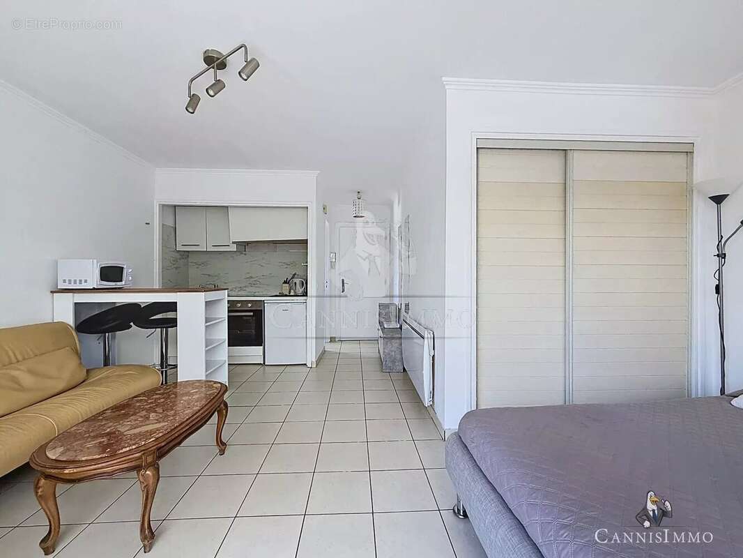 Appartement à CANNES