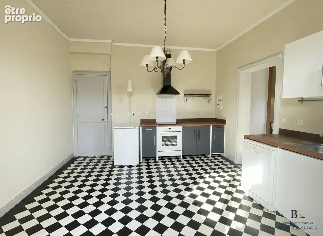 Appartement 3 pièces 81 m² à vendre à Salies-De-Bearn (64270) - photo 3