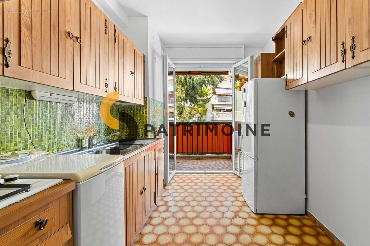 Appartement 68 m² à Nice  - photo 8