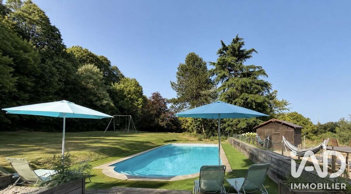 Maison 185 m² à Manneville-Sur-Risle  - photo 2