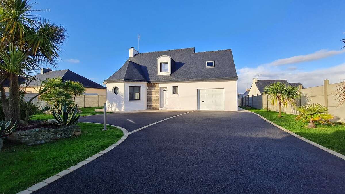 Le charme contemporain sur un écrin paysager de 1 030 m² - photo 17